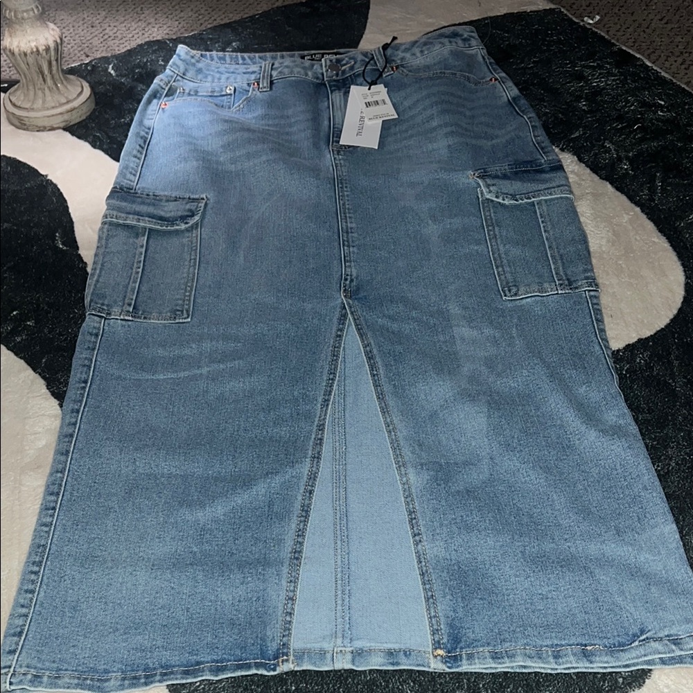 Blue Denim Maxi Skirt with Pockets and middle slit